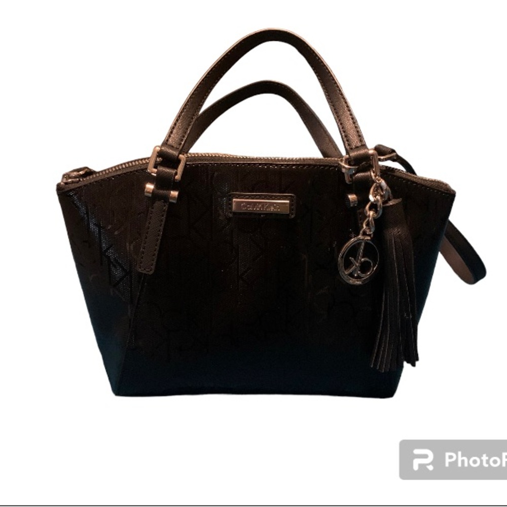 Calvin Klein signature crossbody